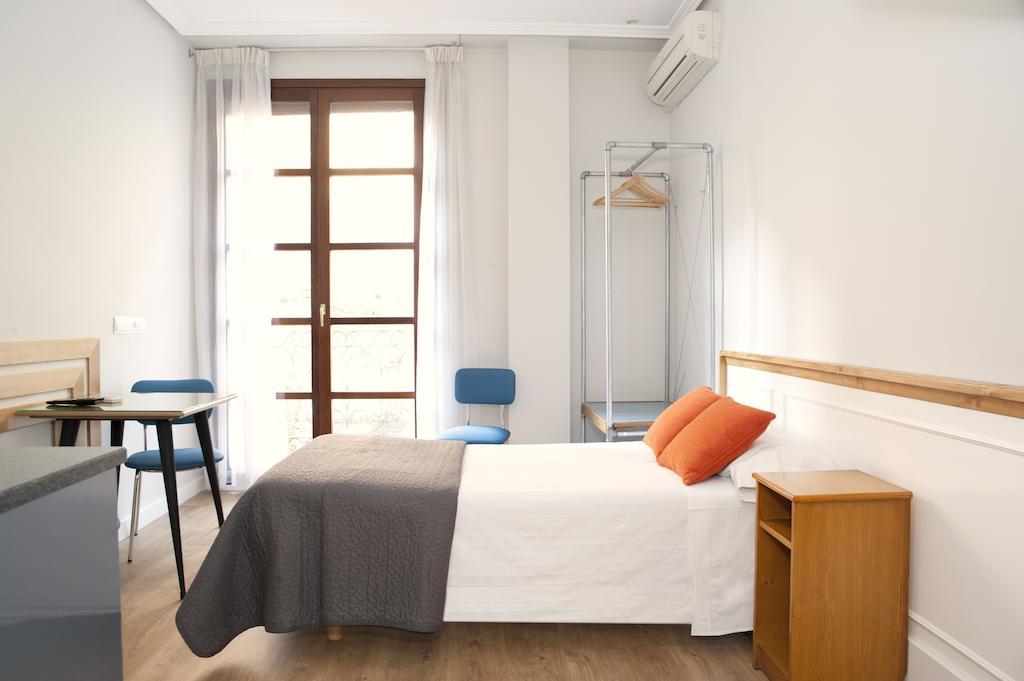 Apartamentos Sabinas Don Jaime Saragossa Pokój zdjęcie