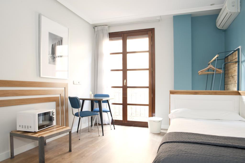 Apartamentos Sabinas Don Jaime Saragossa Pokój zdjęcie